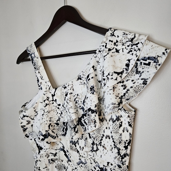 Rachel Roy Midi Dress Elegant Black White Snake Print Cocktail Neutral Ruffle - Picture 13 of 15